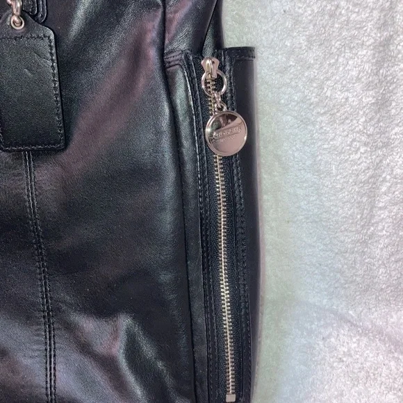 coach black leather bag - Picture 3 of 11